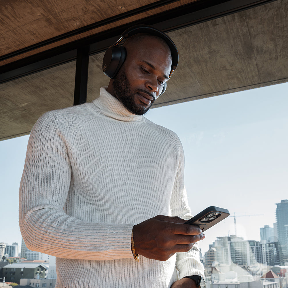 Epic Lux Lab Edition ANC Over-Ear Headphones Black - Image 2