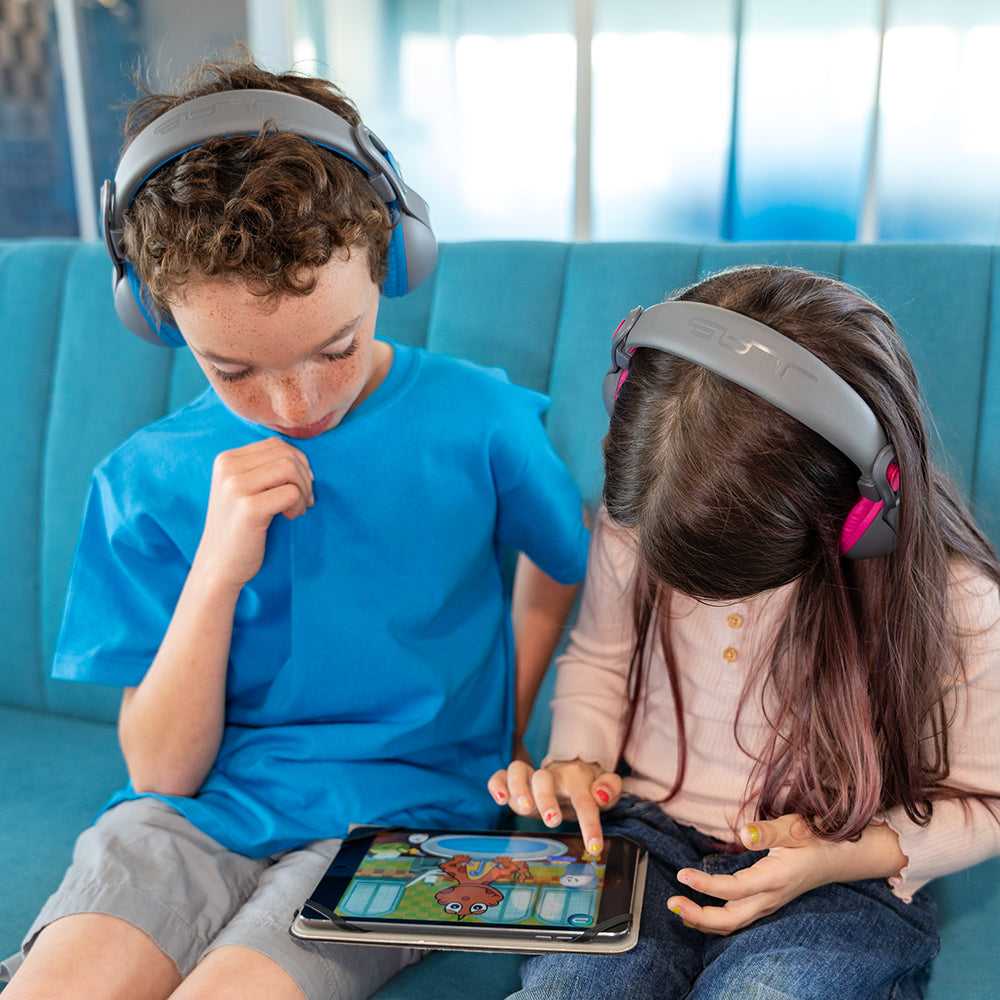 JBuddies Studio 2 Wireless Kids Headphones Pink/Gray - Image 7