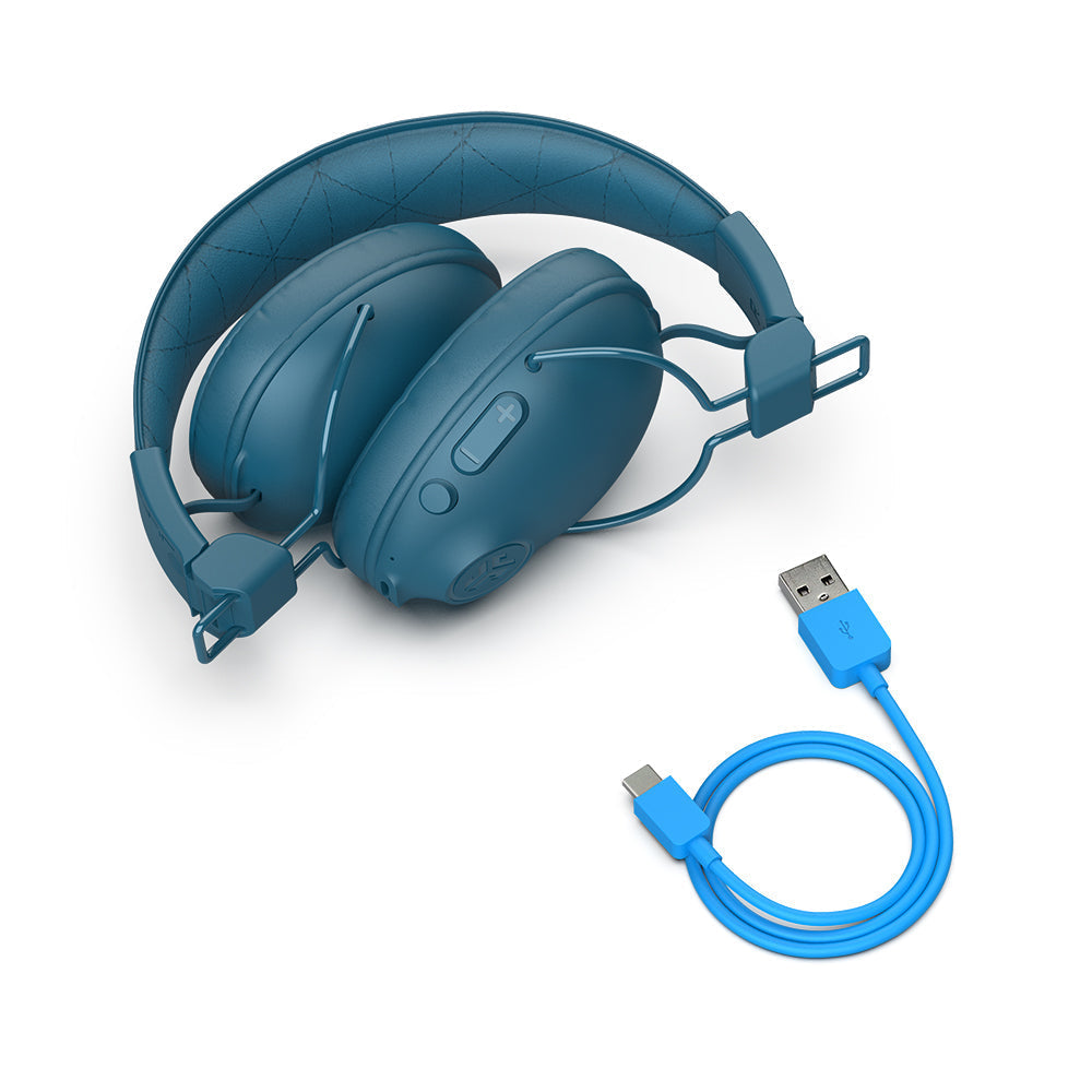 Studio Pro Wireless Over-Ear Headphones Navy - Image 2