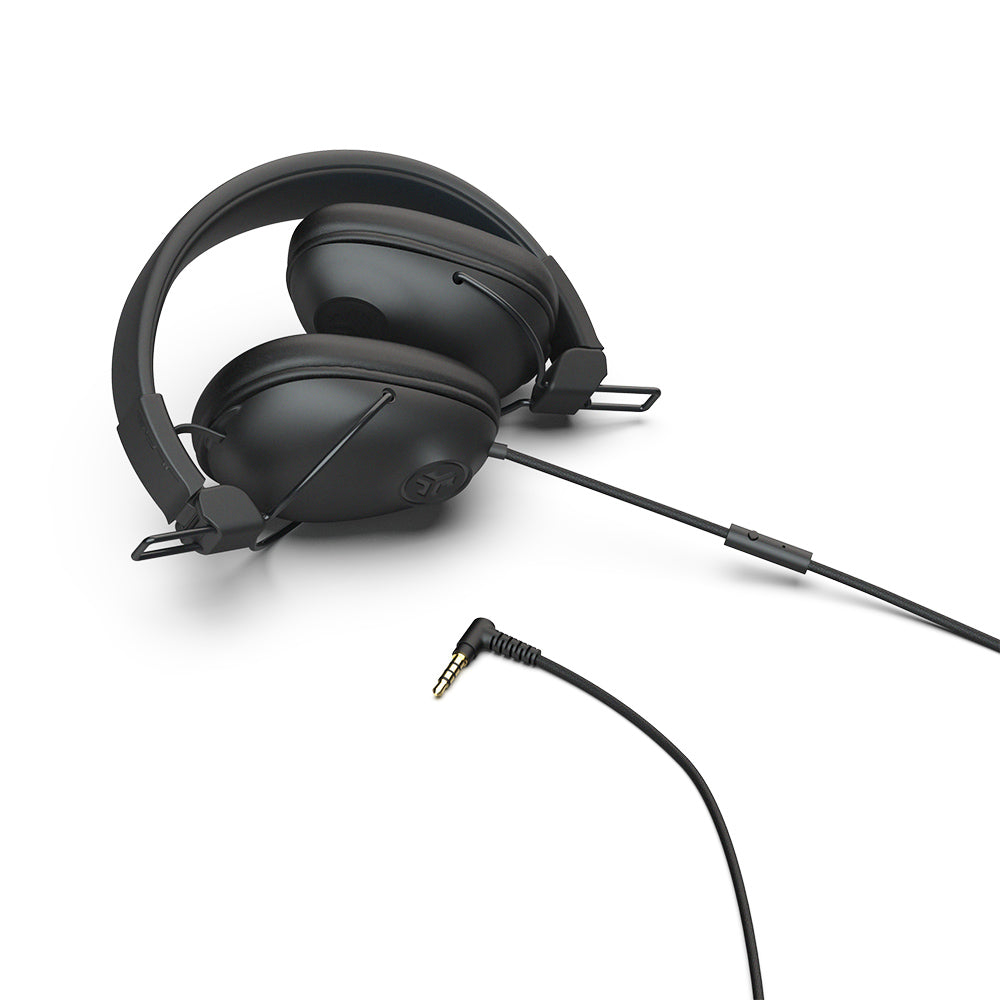 Studio Pro Over-Ear Headphones Black - Image 6