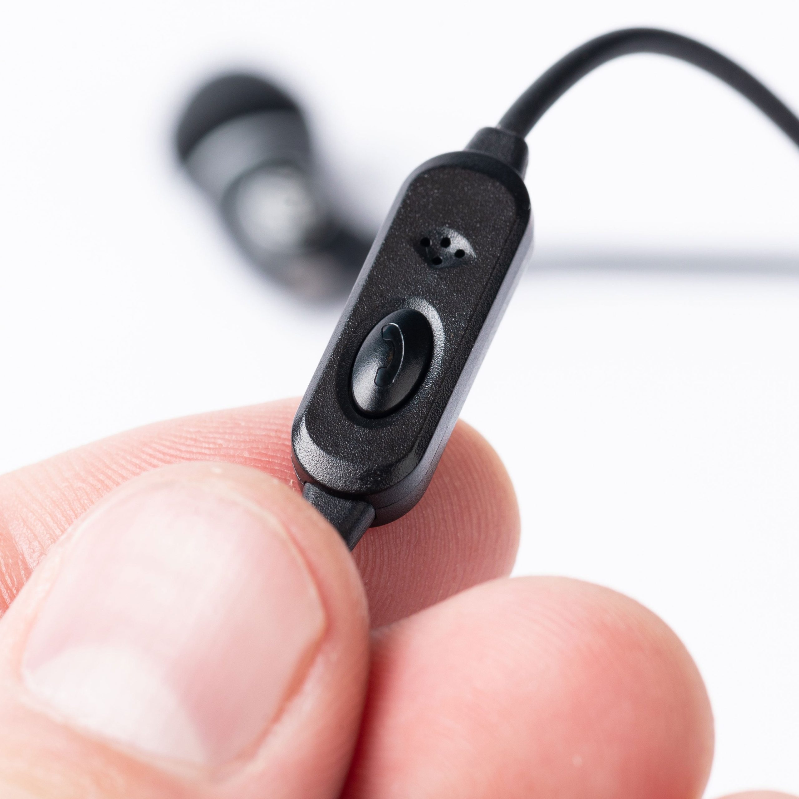 JBuds J6MS In-Ear Single Earbud - Image 4