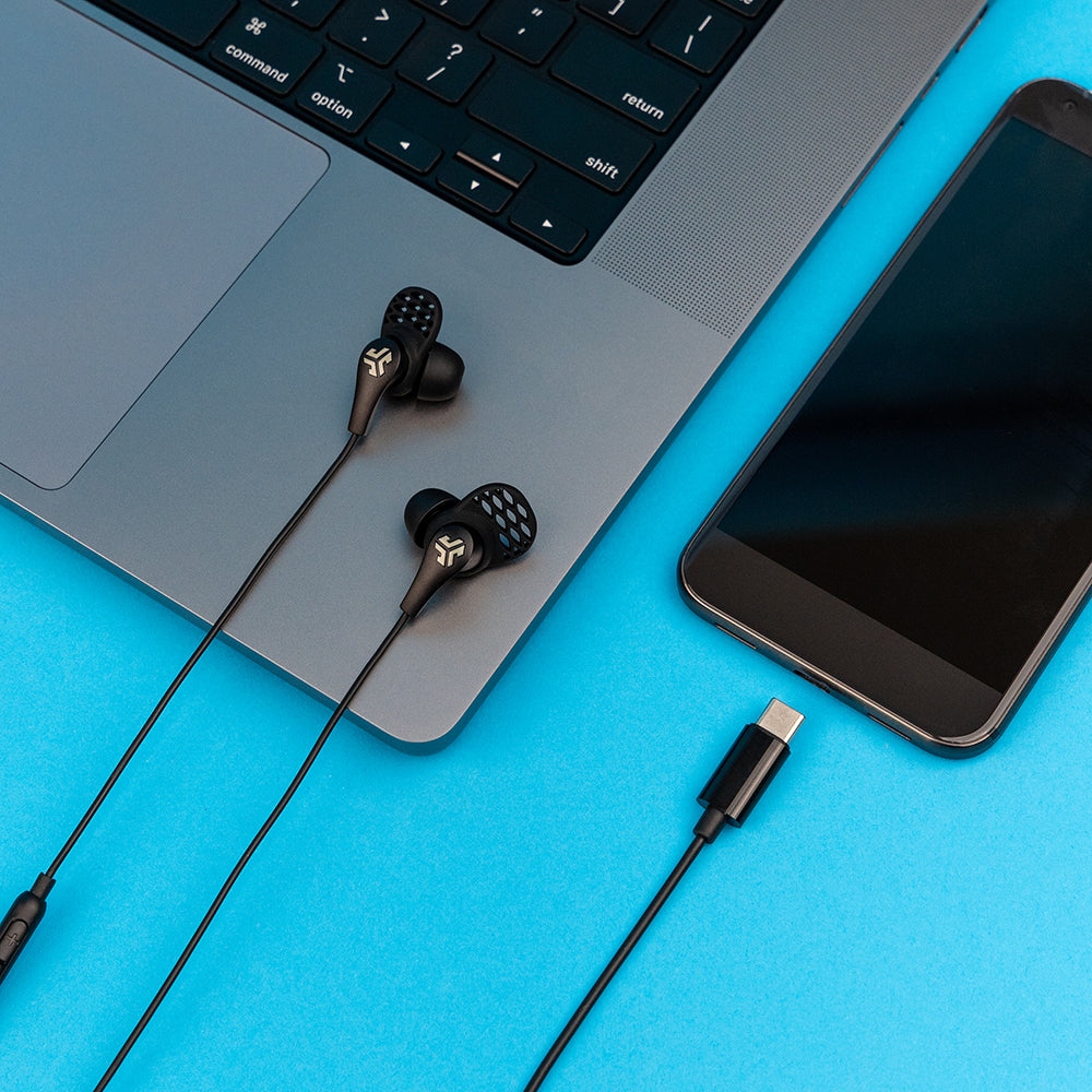 JBuds Pro USB-C Wired Earbuds Black - Image 2